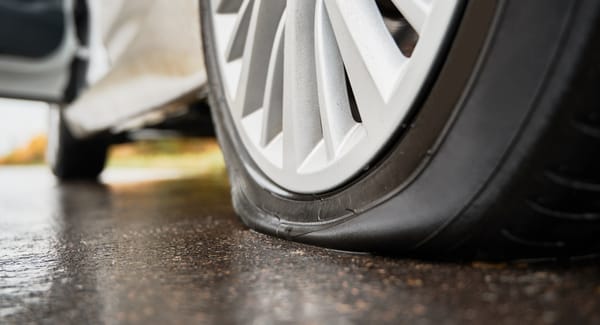 How to Safely Change a Flat Tyre in Nairobi (Without Causing Drama)